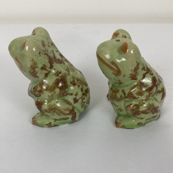 Vintage Ceramic Winking Frog Salt & Pepper Shakers Green Brown - Picture 3 of 7